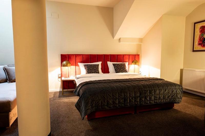 Myway Hotel Slavonski Brod Exterior foto